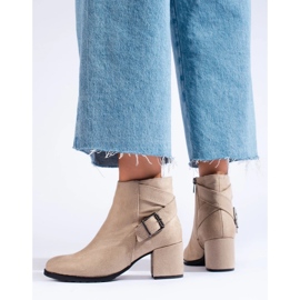 T.Sokolski Suede ankle boots on the Sokolski post beige 1