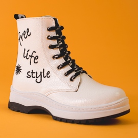 W. Potocki White boots for girls from Potocki 2