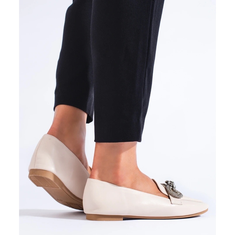 Elegant women's moccasins with decoration beige 1