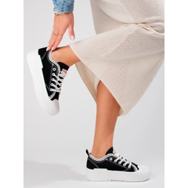 Seastar Women's low-top black sneakers 2