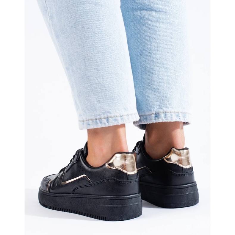 Black women's sneakers on the Shelovet platform 1