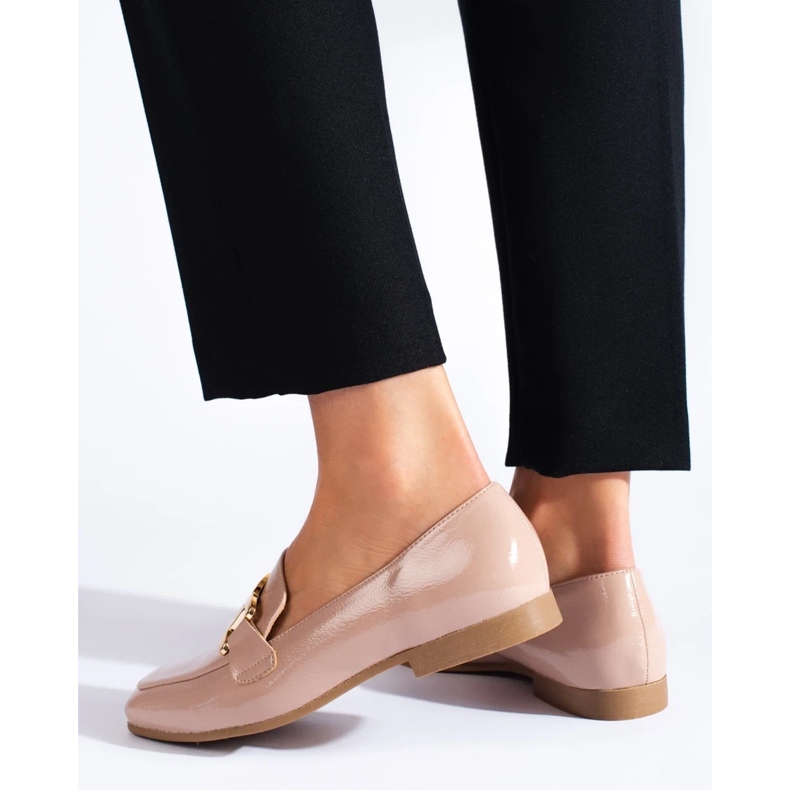 Lacquered pink women's shoes with a Shelovet chain 1