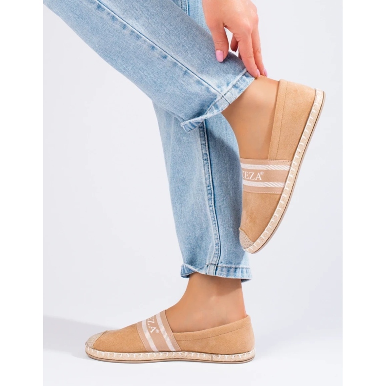 Women's beige suede espadrilles from Vinceza 2