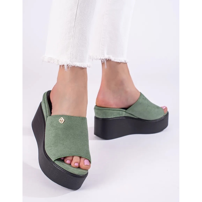 High wedge green slippers 1
