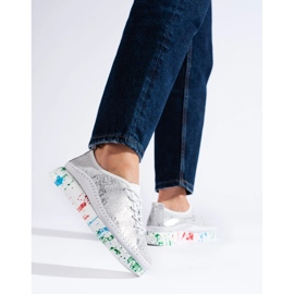 Women's silver leather shoes with a colored Shelovet platform 1