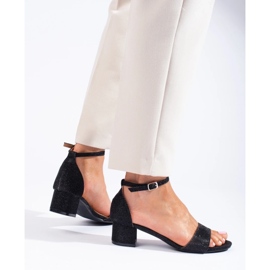 Elegant brocade sandals with a low heel Shelovet black 1