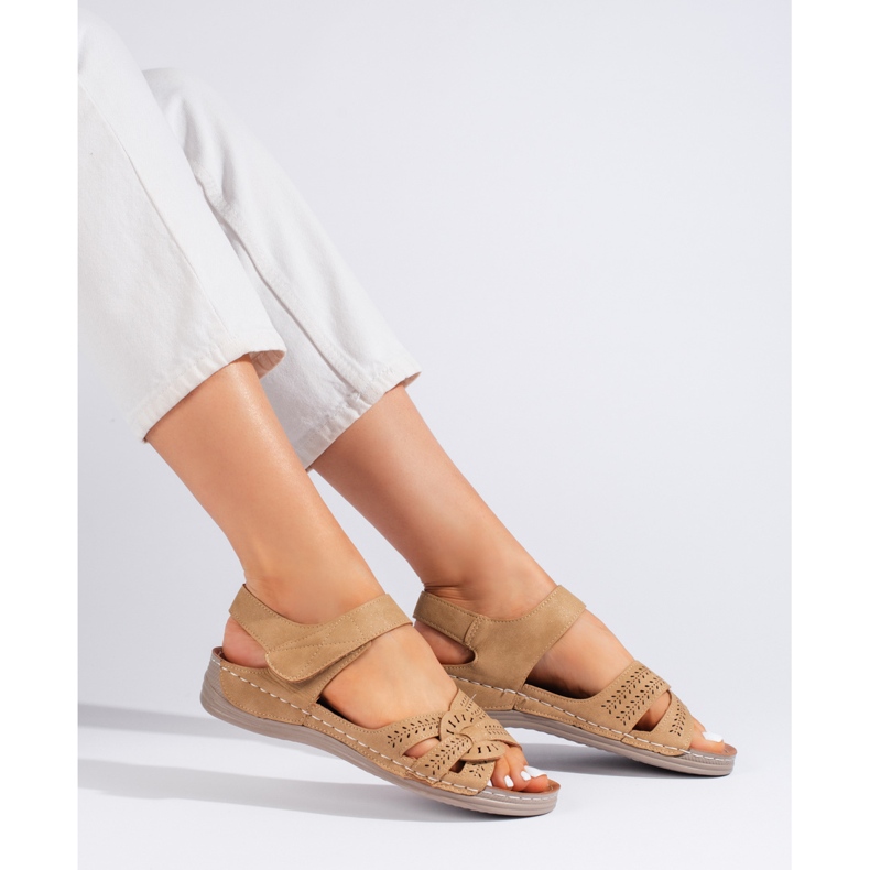 Light brown women's sandals with a low wedge 2