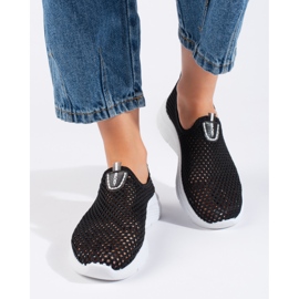 Openwork slip-on black sports shoes 2