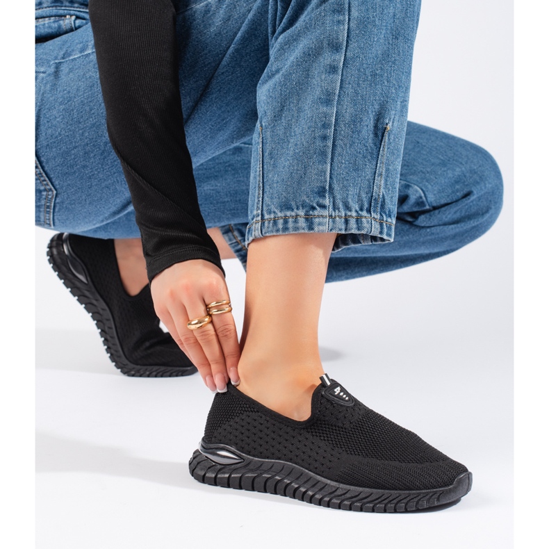 Black textile women's sneakers 2