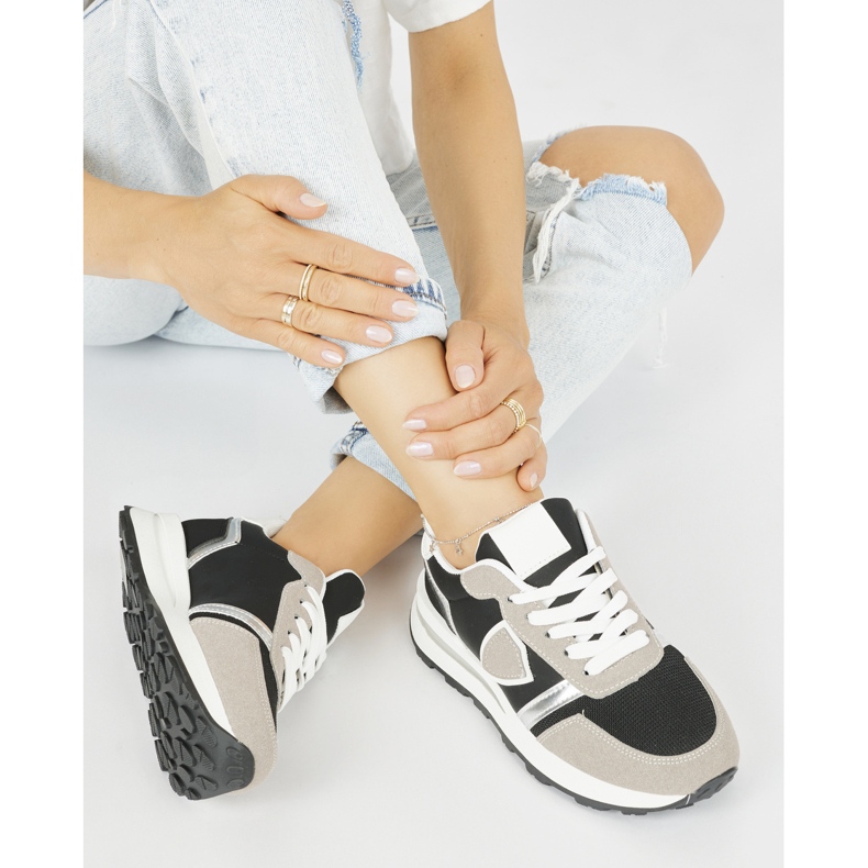 Women's black and beige sports shoes 2 Women's black and beige sports shoes 2