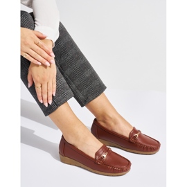 Brown women's moccasins with decoration 1