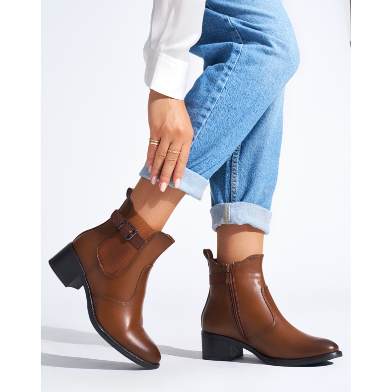 Brown women's ankle boots with a low heel 2