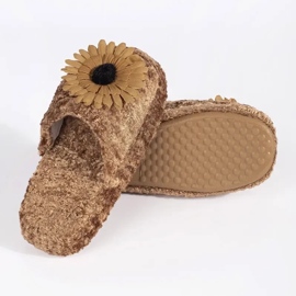 Brown children's slippers with a decorative flower 2