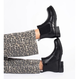 Black women's Chelsea boots made of genuine leather by Sergio Leone 2