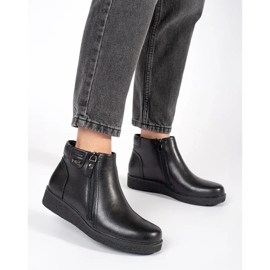 Black leather comfortable insulated boots by Sergio Leone 2 Black leather comfortable insulated boots by Sergio Leone 2