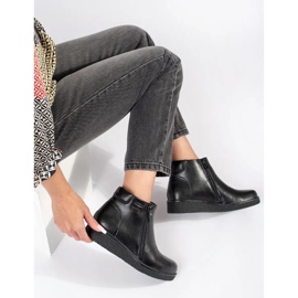 Black leather comfortable insulated boots by Sergio Leone 1 Black leather comfortable insulated boots by Sergio Leone 1