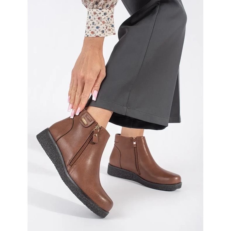 Brown leather comfortable insulated boots by Sergio Leone 1 Brown leather comfortable insulated boots by Sergio Leone 1