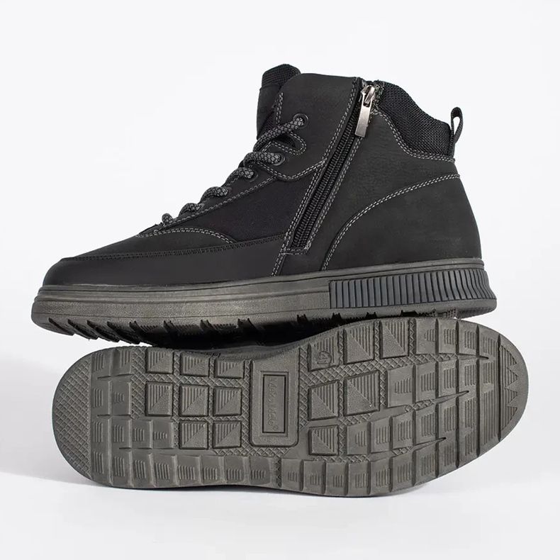 Black insulated men's high winter boots 1