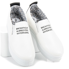 Mckeylor Slip-on sneakers on the platform white 1