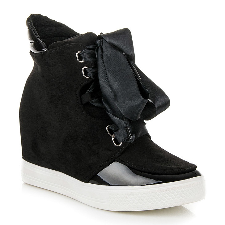 Forever Folie Sneakers with a ribbon black 1