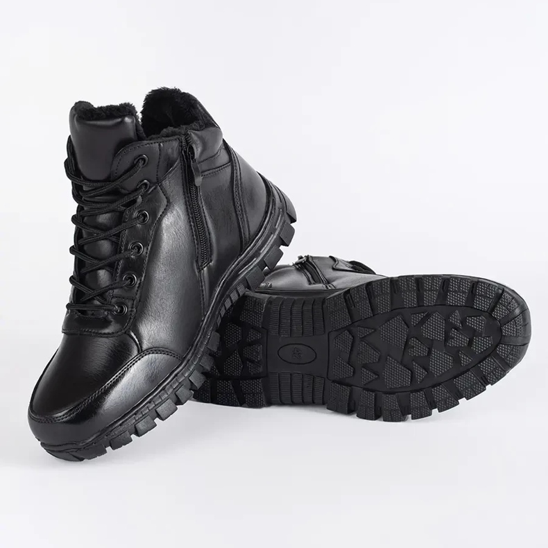 Black men's insulated winter boots 1 Black men's insulated winter boots 1