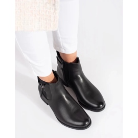 Classic black Chelsea boots with a flat heel 1 Classic black Chelsea boots with a flat heel 1