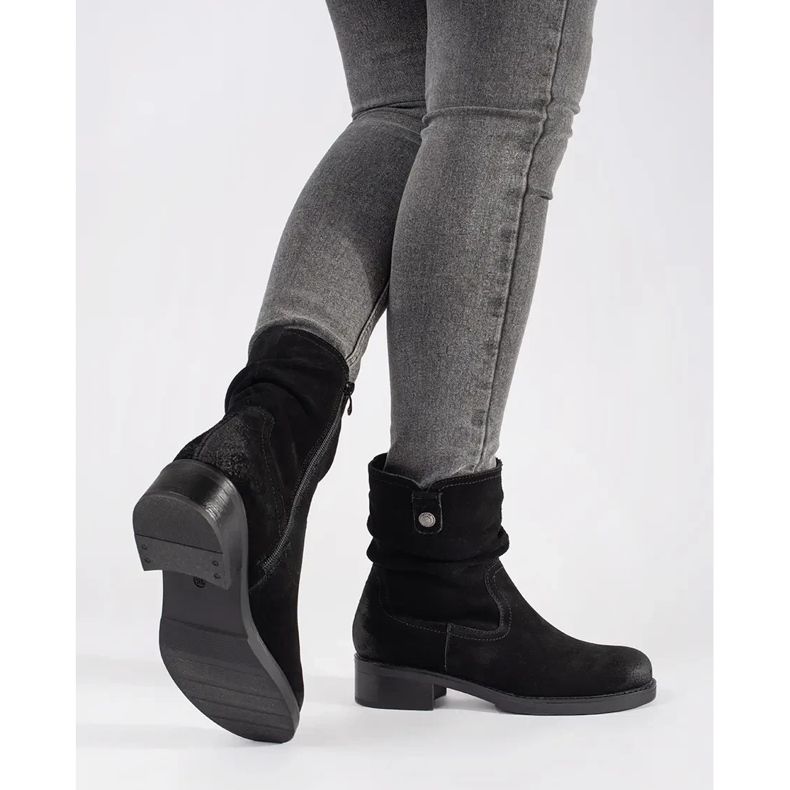 Black ankle boots with a ruffled leather upper by Sergio Leone 1 Black ankle boots with a ruffled leather upper by Sergio Leone 1