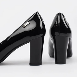 Painted black pumps on the Sergio Leone post 2