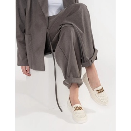 Goodin Leather light beige loafers with a chain on the platform 2 Goodin Leather light beige loafers with a chain on the platform 2