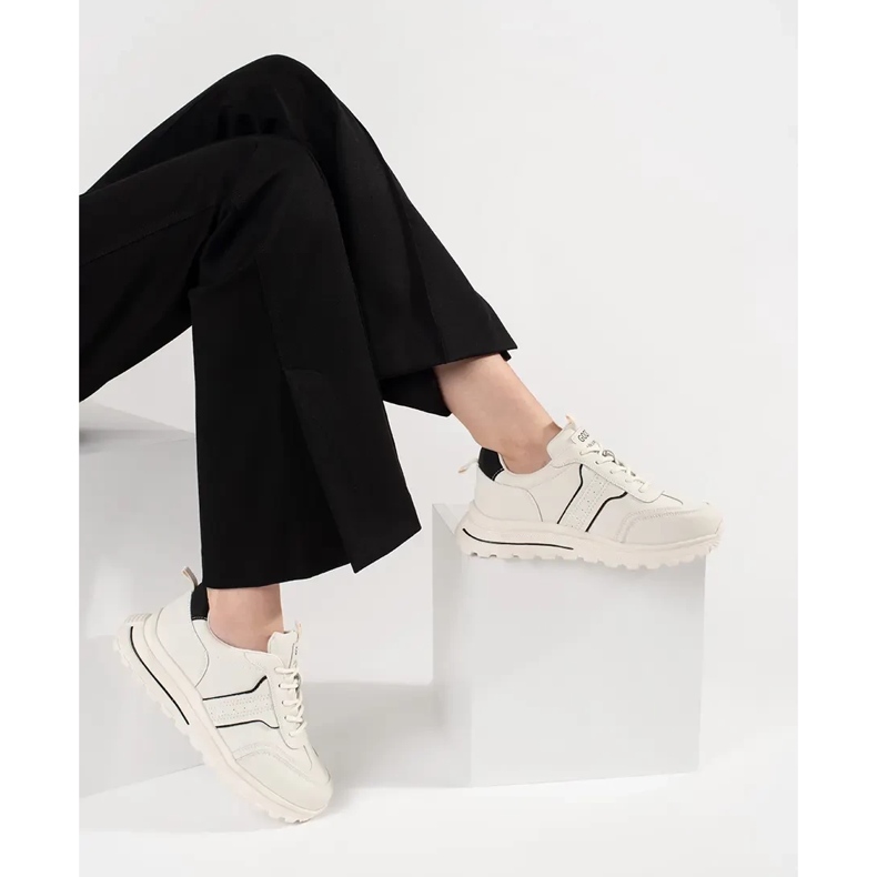 Goodin Leather sports shoes on a thick sole white 1 Goodin Leather sports shoes on a thick sole white 1