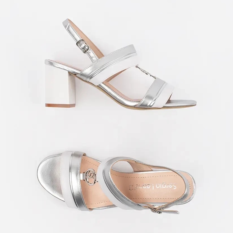 Metallic sandals on the Srebrne Sergio Leone post silver 2