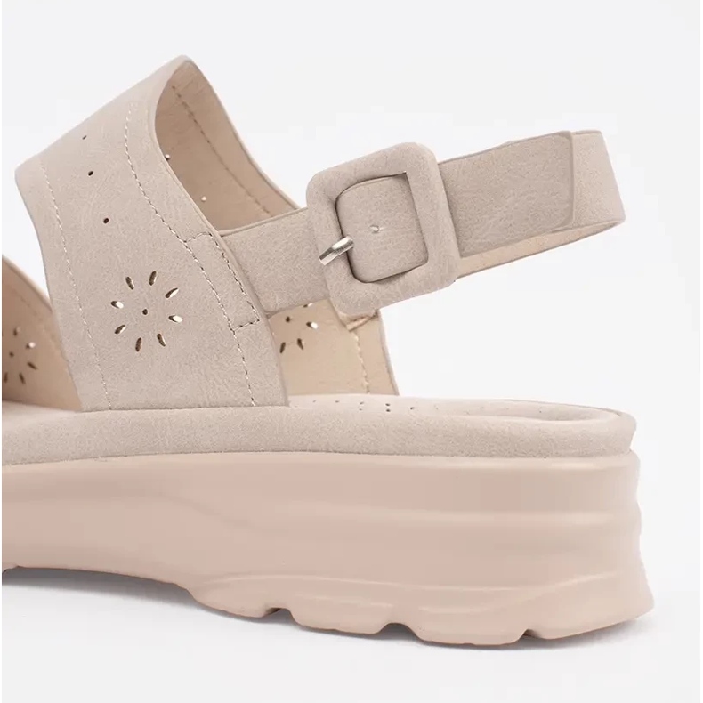 Goodin Light -beige light sandals on a thick sole 1 Goodin Light -beige light sandals on a thick sole 1