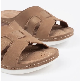 Comfortable slippers on low beige wedges 1