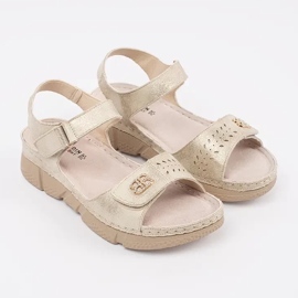 Goodin Golden women's sandals with an ornament 1