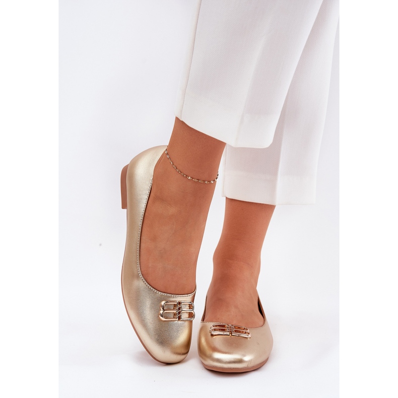Elegant women's ballerinas with a Vinceza PLN 62206 golden 1