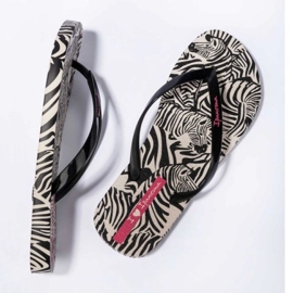 Ipanema flip -flops black 4