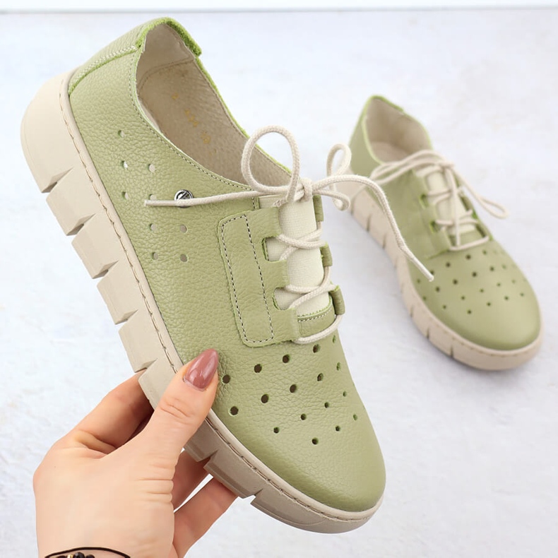 Women's openwork leather shoes green Helios 434 1