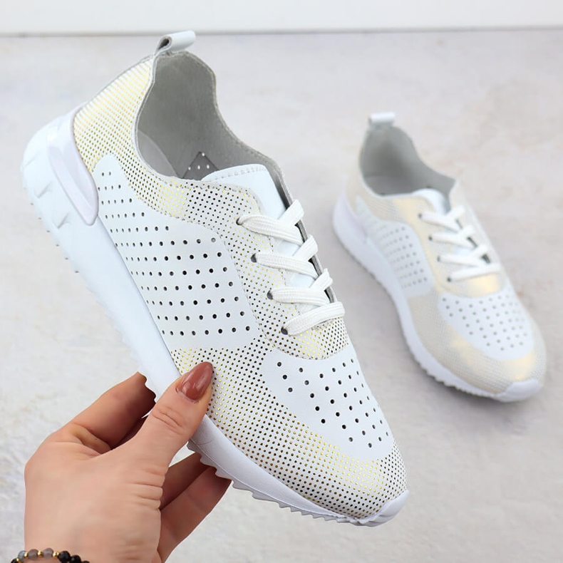 Białe Artiker 56C1036 openwork leather sports shoes white 1