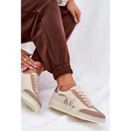 Low women's sports shoes with eco leather beige 5