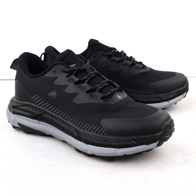 Black McArthur MC20 men's sports shoes 1