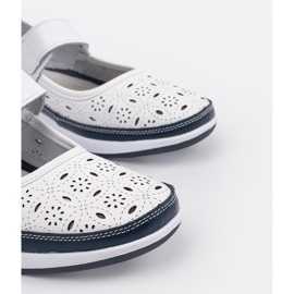 Goodin Dropped white and navy blue leather sandals 2 Goodin Dropped white and navy blue leather sandals 2