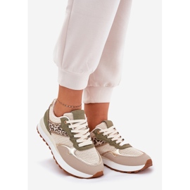 Women's sports shoes with leopard print on the platform green 1