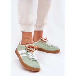 Low women's sneakers with double lacing green 2