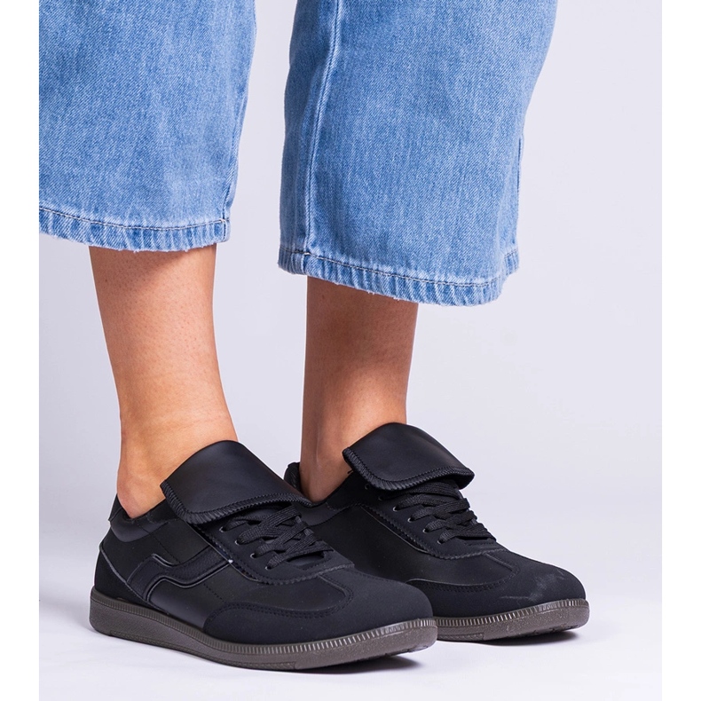 Black low laced sneakers 1 Black low laced sneakers 1