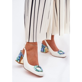 S.Barski Women's leather sandals on the D&amp;A CR51-002 white post 2