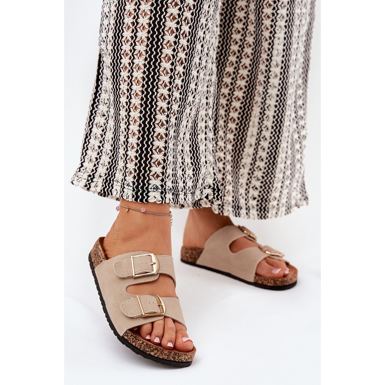 Women's flip flops on a cork platform with golden clamps beige 2