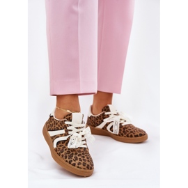Low women's sneakers with lace leopard print brown 2