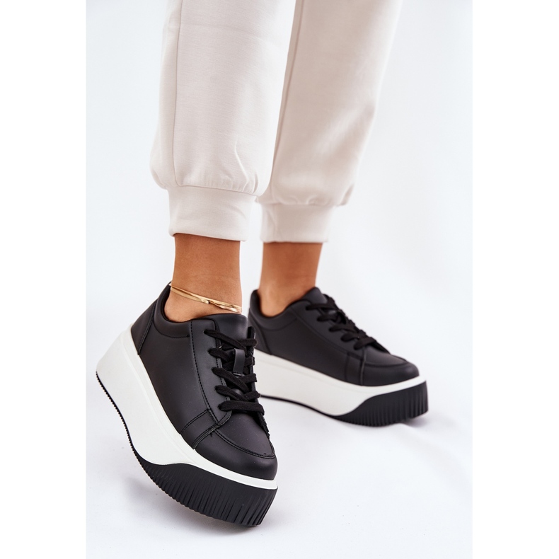 Sneakers on a massive platform smooth black 2