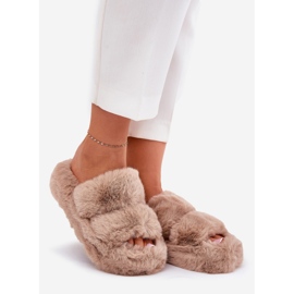 Women's fur slippers on the khaki platform beige 1