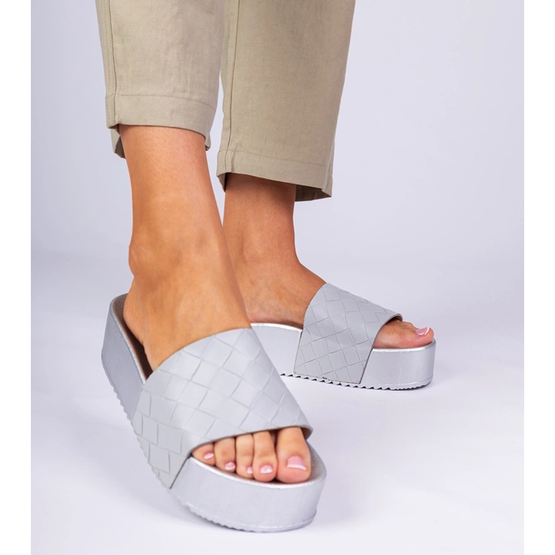 Gray -like flip flops grey 2